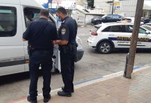 מאות דו"חות חולקו בנתניה בגין אי עטיית מסכה קורונה - אי עטיית מסכה - פקחי עיריית נתניה ומשטרת ישראל אוכפים ההוראות