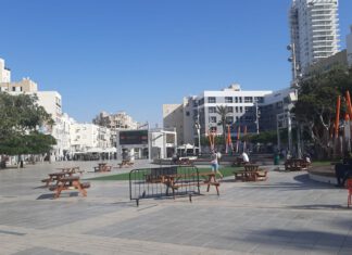 תמונות של כיכר העצמאות נתניה