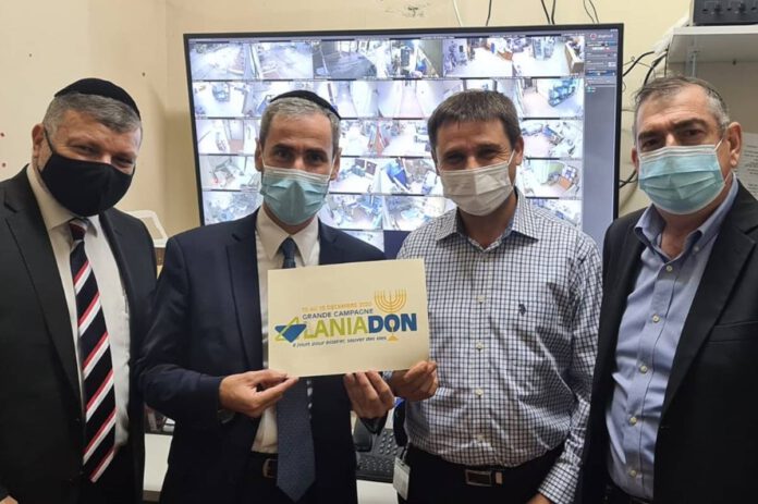 חבר הכנסת יוסי טייב בביקור - בית חולים לניאדו בנתניה