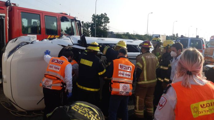 רכב התהפך - תחנת רכבת בית יהושע