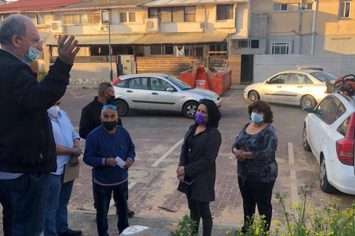 telmond שכונת וולפסון - תל מונד. סיור מקצועי של ראש המועצה לין קפלן