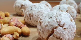 עוגיות בוטנים מושלגות – מתכונים לפסח מתכון עוגיות בוטנים מושלגות לפסח - נתניה מבשלת