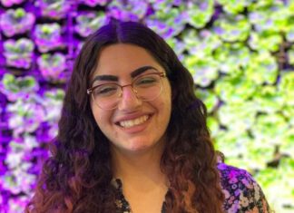 אריאל גת, תלמידת תיכון מנתניה, סומנה כמדענית צעירה ומבטיחה אריאל גת, תיכון תמר אריאל בנתניה - מדענית צעירה ומבטיחה