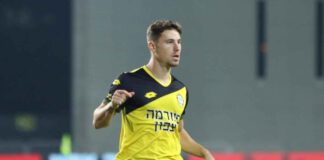 מכבי נתניה ניצחה 1:2 ושלחה את בני יהודה ללאומית גבי קניקובסקי במדי מכבי נתניה - 2021. צילום לנתניה און ליין: ניר אנשר