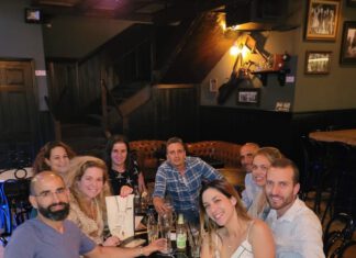 התרגשות שיא: תלמידי יונתן נתניה (מחזור י"ח) יקיימו פגישת מחזור בוגרי יונתן בנתניה - מחזור י"ח נערכים לקראת פגישת מחזור
