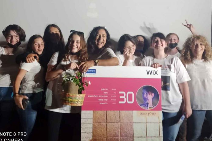 מקום ראשון ארצי לתלמידות תיכון עגנון בנתניה, המשתתפות בתוכנית למצוינות מדעית 