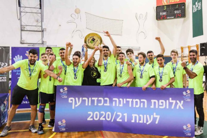 מ.כ. שטקליס נתניה ניצחה בגמר את קבוצת מ.כ. רעננה בתוצאה 1:3 והעניקה לנתניה צלחת אליפות ראשונה לעיר בכדורעף. 