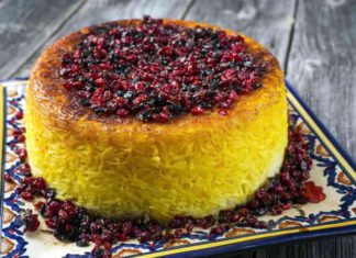 תהדיג פרסי – כך תכינו עוגת אורז פרסי מושלמת המטבח הפרסי הוא אחד המטבחים העשירים והעתיקים בעולם. תהדיג פרסי היא מעין "עוגת" אורז הכוללת תחתית קראנצ'ת של תפוחי אדמה. הטעם? מושלם!