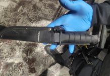 אישום: איים בסכין על מתדלק בתחנת דלק בנתניה