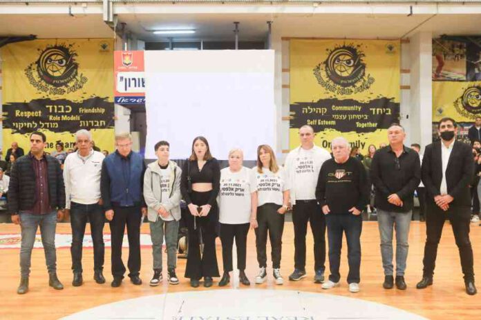 elfasi_tekes טקס לזכרו של המאמן אריק אלפסי ז