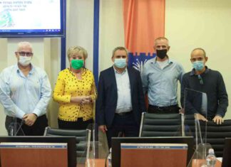התכנית נחשפה: כך יסבסד משרד השיכון התחדשות עירונית בנתניה התחדשות עירונית - נתניה 2021. שר הבינוי והשיכון זאב אלקין מגדיר את נתניה כספינת דגל - בישיבה עם ראה"ע מרים פיירברג-איכר
