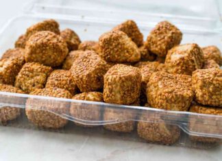 מתכון להכנת חטיפי בייגל טורקי שלא תפסיקו לנשנש במקום להכין ולאכול בייגל טורקי אחד גדול, מכינים חטיפי בייגל טורקי, כדי להפוך את ההנאה למושלמת. נתניה מבשלת והפעם המטבח הטורקי במיטבו...