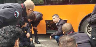 נתניה: לוחמי כיבוי והצלה עברו הדרכה על אוטובוס הגז של אקסטרה לוחמי כיבוי והצלה תחנת נתניה למדו על המערכות הממונעות של אוטובוסים ממונעי גז של חברת אקסטרה. המטרה: מתן מענה במקרי חירום.