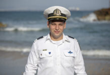 טל רייק מנתניה סיים בהצלחה קורס חובלים