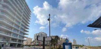 מאות טונות של צינורות; רחוב רחבעם זאבי ייסגר בלילות לתנועה רחוב מעלה רחבעם זאבי, נתניה.