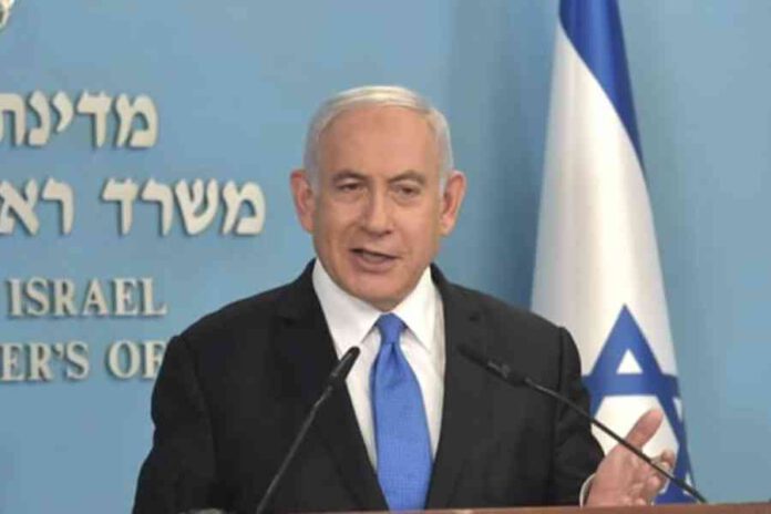 בתמונה: בנימין נתניהו, ראש ממשלת ישראל, במהלך מסיבת עיתונאים. צילום מתוך דף הפייסבוק הרשמי
