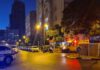 חשד לרצח גבר (56) בנתניה: בת הזוג נחקרה תחת אזהרה בתמונה: הרחוב בו ארע על-פי החשד הרצח. אמבלונסים וכוחות משטרה. צילום מד"א