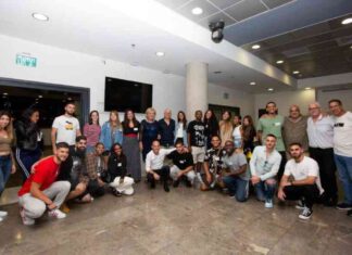 22 צעירים מנתניה ייקחו חלק בתוכנית "מסע אל האופק" בתמונה: משתתפי תוכנית "מסע אל האופק" - נתניה 2022.