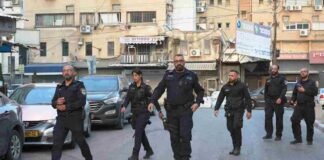 מבצע אכיפה רחב בנתניה נגד מקומות בילוי לנתינים זרים יחידת השיטור העירוני נתניה ופקחי עיריית נתניה במבצע אכיפה באזור שוק נתניה