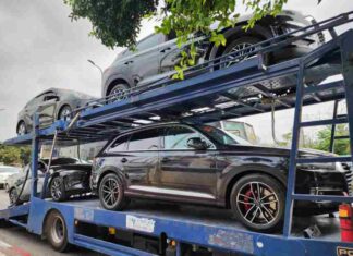 דרך הכיס: שני תושבי נתניה עוכבו לחקירה בחשד להלבנת הון ארבעה רכבי יוקרה שהוחרמו בנתניה לצורך קידום הליך חילוט. צילום משטרת נתניה