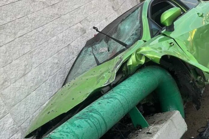 הרכב שפגע ודרס למוות רוכב אופנוע והולך רגל. צילום באדיבות מד