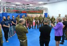 עיריית נתניה הקימה יחידה לאבטחה עירונית היחידה לאבטחה עירונית - נתניה - מורכבת בין השאר ממתנדבים, שגוייסו בצו 8 על ידי צה"ל.