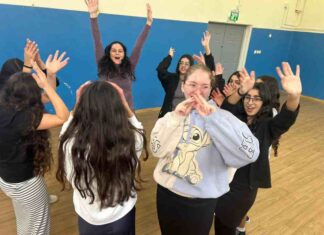 תמר אריאל – נתניה: העצמה נשית מתחילה עוד בשלב החטיבה בנות חטיבת תמר אריאל – נתניה יצאו לסמינריון בן יומיים שהתמקד בדבר אחד העצמה נשית. זאת, כהמשך ישיר ליום האישה הבינלאומי בסימן גיבורות הברזל.