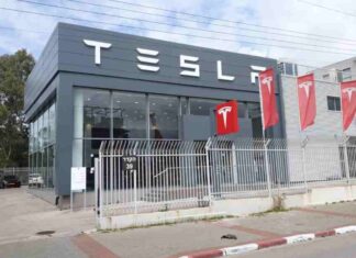 טסלה בחרה בנתניה: נפתח מרכז טסלה – הראשון בישראל בית טסלה הראשון בישראל נפתח בעיר נתניה.