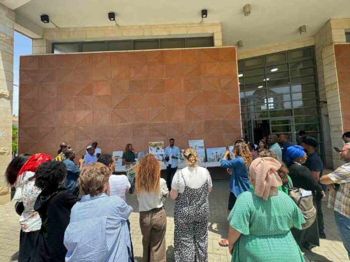 בית הידידות בנתניה אירח יום עיון ארצי בנושא ''חוסנה של קהילת יוצאי אתיופיה בשגרה ובחירום''. מאחורי יום העיון: מטה הרשות לביטחון קהילתי במשרד לביטחון לאומי. 