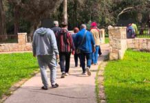 חגיגת טבע וקהילה: פעילות מיוחדת ביער אילנות סמוך לקדימה – צורן סיור בגן הבוטני הממוקם בתוך יער אילנות. צילום באדיבות ארגון בני ברית