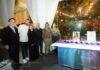 עת לעשות: מסיבת פורים מרגשת לזכרה של בר תומר ז"ל הרב יוסי מונק מייסד ומנכ"ל עמותת עת לעשות, ליאור כהן, מנהלת סניף נתניה, אתי בקרמן, מנהלת מטה העמותה, הוריה ואחותה של בר תומר ז"ל. צילום אלון שטרן