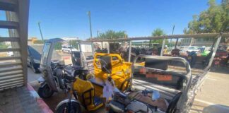 שוטרי נתניה החרימו רכבים ורשמו 170 דוחות תנועה ריקשות שהוחרמו בנתניה - במסגרת מבצע תנועה בו חולקו 170 דוחות תנועה